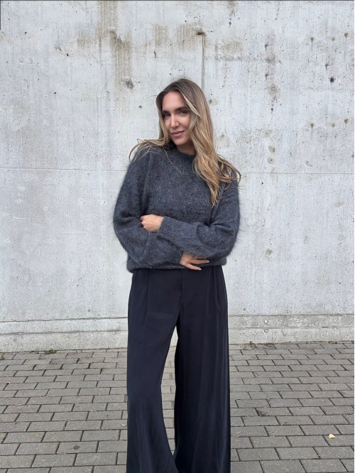 Šukuoto kašmyro megztukas Grey