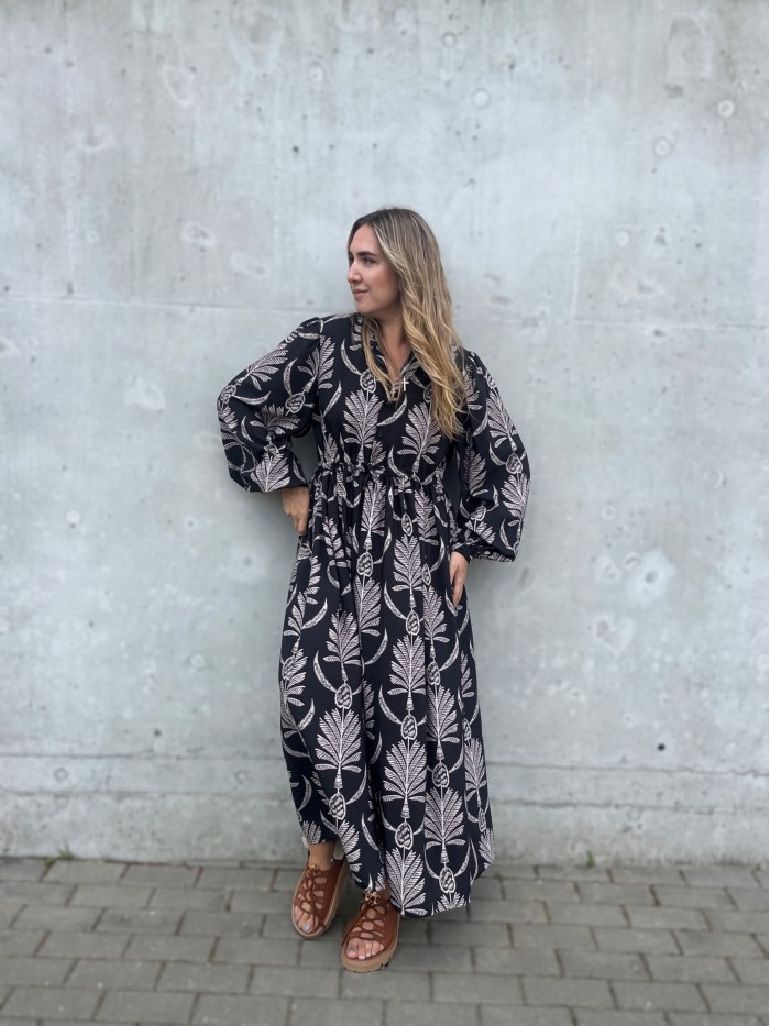 Boho stiliaus Palmių suknelė